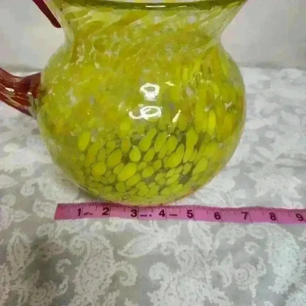Hand-blown glass water pitcher yellow bubbles red handle. - Picture 8 of 10
